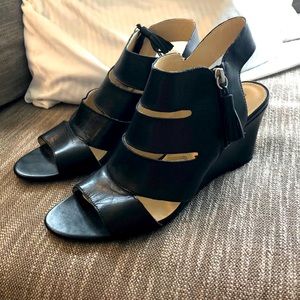 Adrienne vittadini leather wedge sandal 9